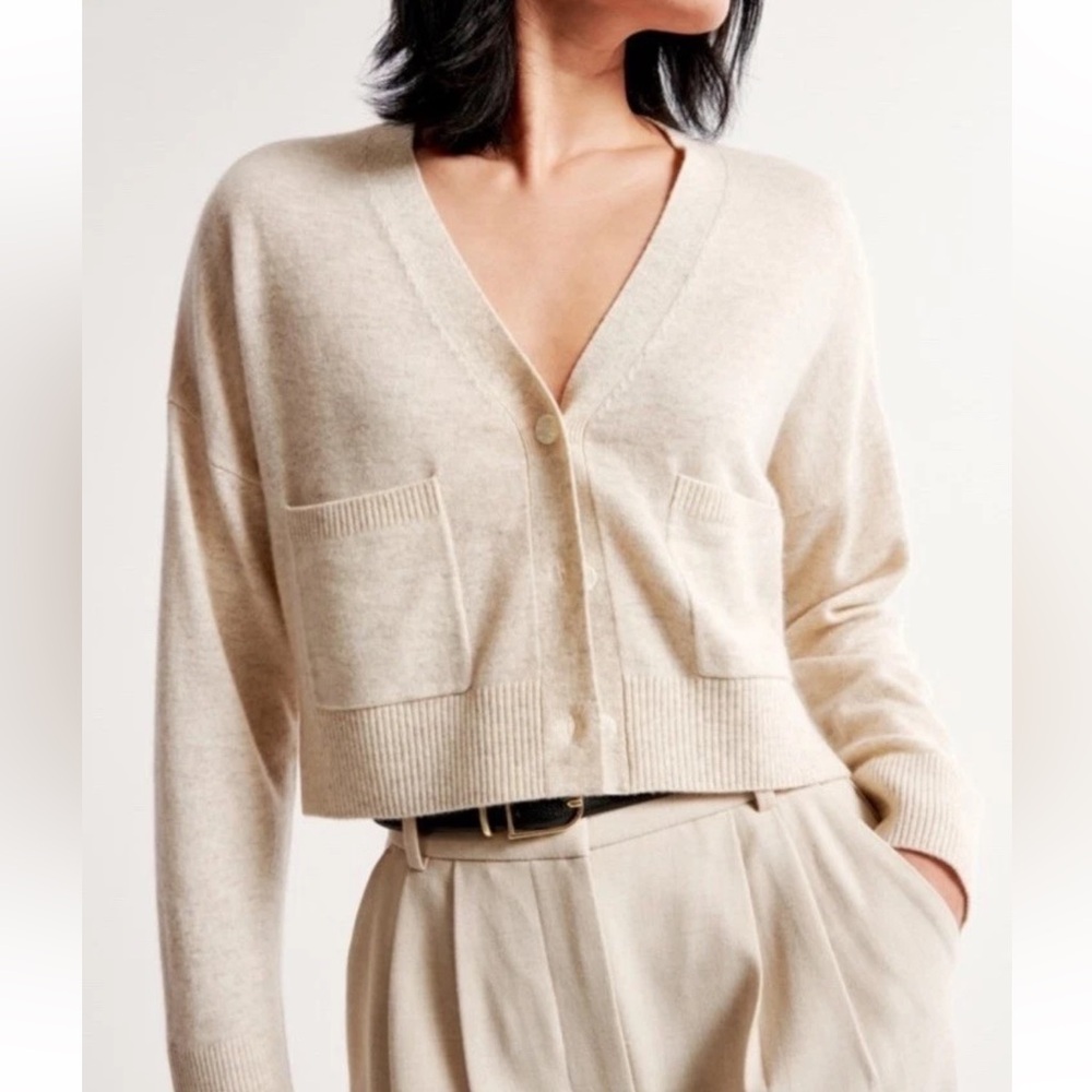 Abercrombie & Fitch 100% CASHMERE Cardigan - Size Small - Grey - EUC